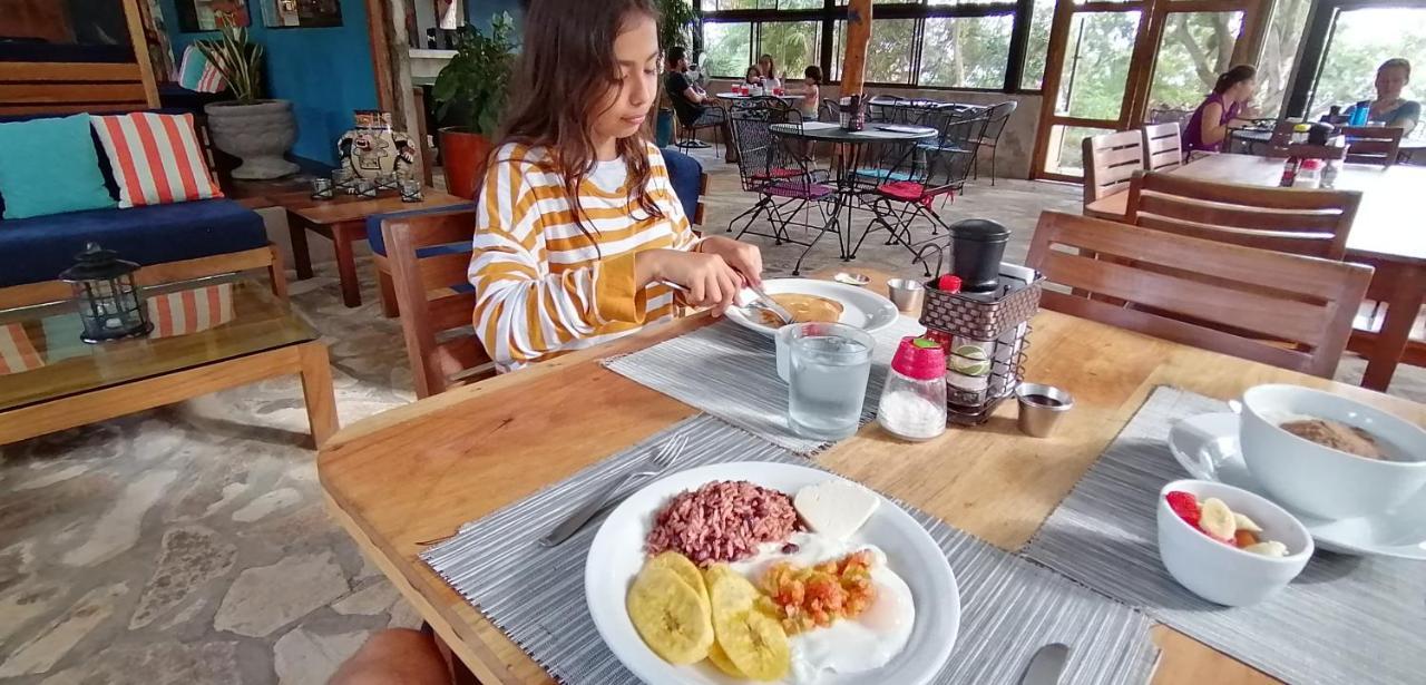 Xalli Beach Hotel Altagracia Eksteriør billede